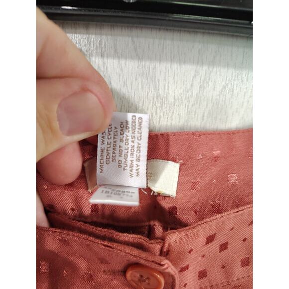 Chicos Pants Womens Size 3 Rayon Rose Colored Business Comfy - Picture 6 of 9